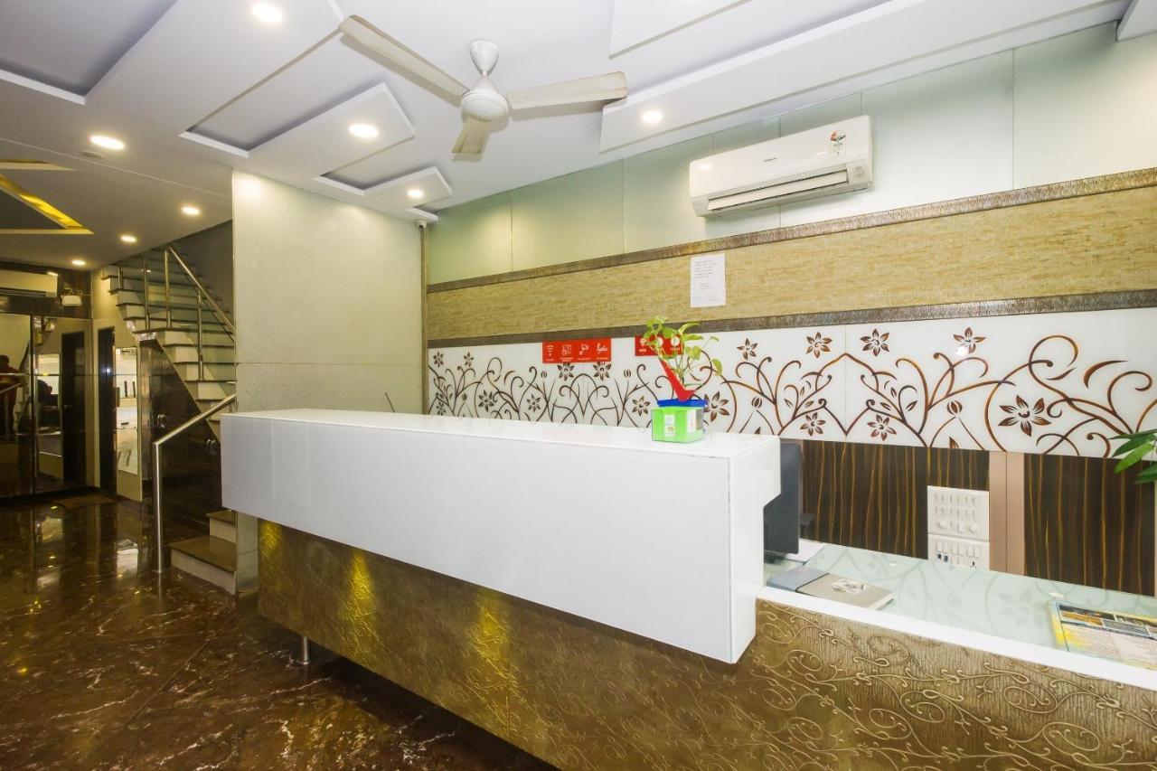 מומביי Capital O Hotel Pearl Near Us Embassy מראה חיצוני תמונה
