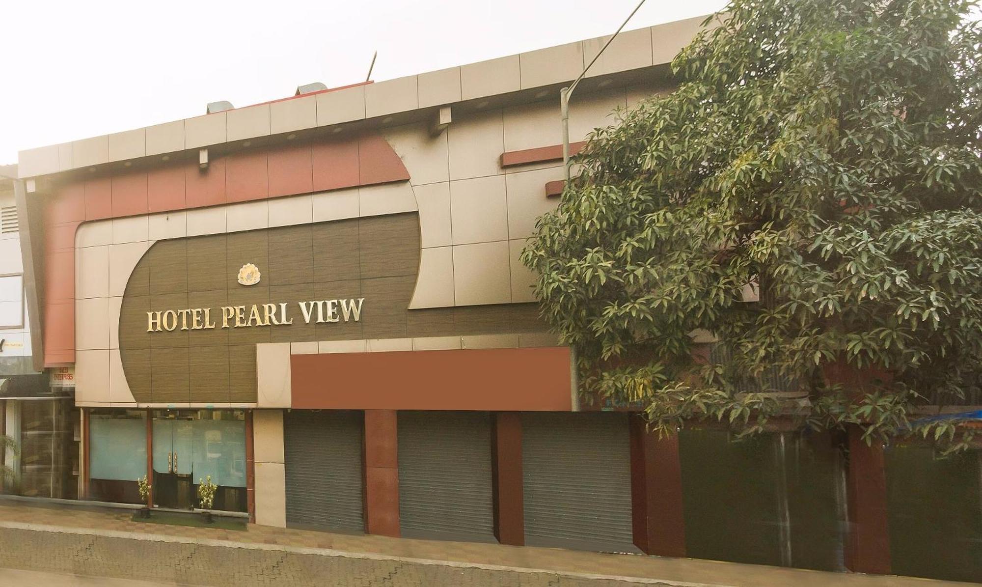 מומביי Capital O Hotel Pearl Near Us Embassy מראה חיצוני תמונה